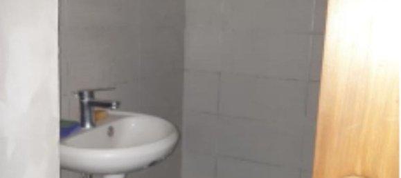 Gewerbliche Immobilie in Perugia, Italy 102m², Nr. 325168 6