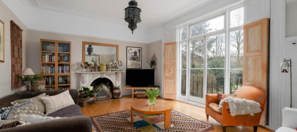 7 bedrooms House in London, United Kingdom No. 13933 2