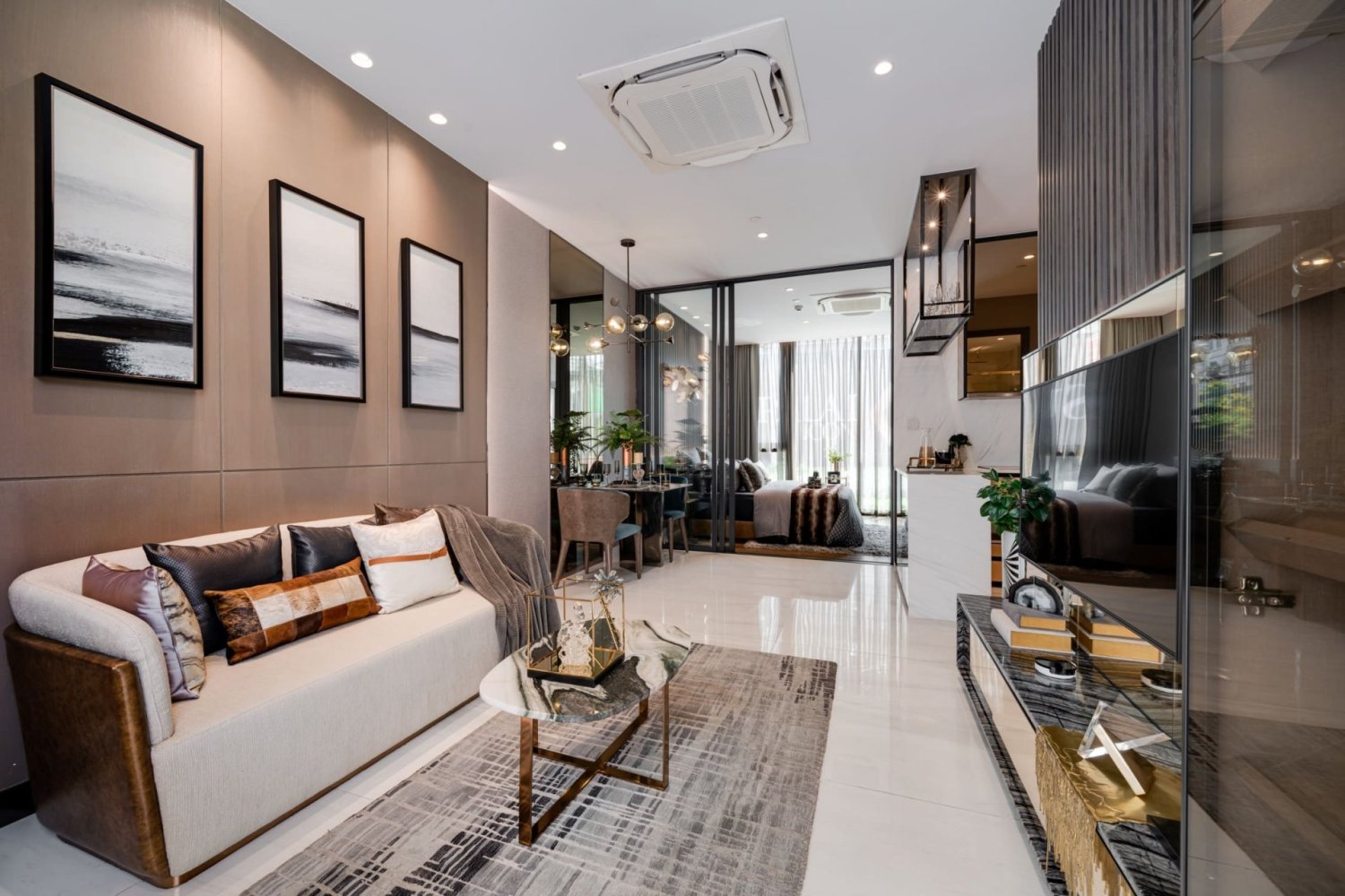 3 Schlafzimmer Wohnung in Sathon, Thailand, Nr. 77012