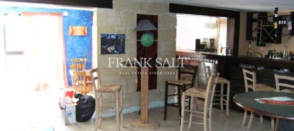 Café / restaurant à Saint Paul's Bay, Malta 111m² No. 13027 11