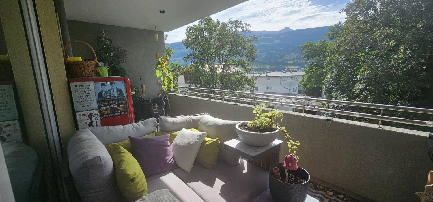 4 rooms Apartment in Hall in Tirol, Austria No. 257695