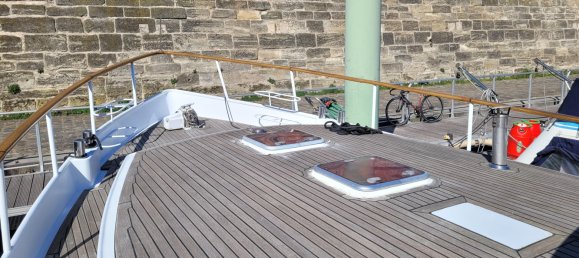 2 Schlafzimmer Haus in Paris, France, Nr. 207459 3