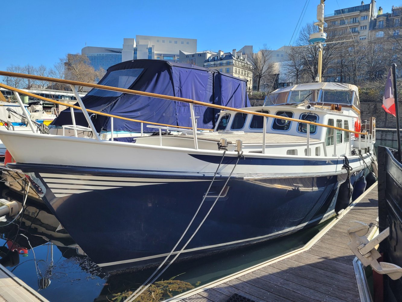 2 Schlafzimmer Haus in Paris, France, Nr. 207459