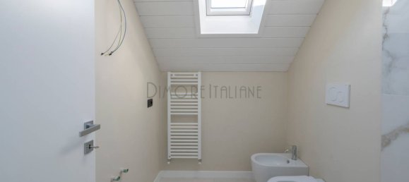 4 Schlafzimmer Villa in Milan, Italy, Nr. 244703 24