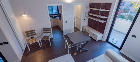 4 Schlafzimmer Villa in Milan, Italy, Nr. 244703 3
