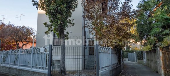 4 Schlafzimmer Villa in Milan, Italy, Nr. 244703 30