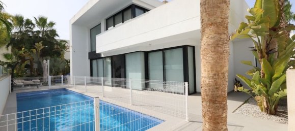 3 bedrooms House in Ciudad Quesada, Spain No. 183627 11