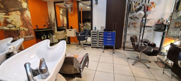 65m² Commercial property in Milan, Italy No. 361057 2