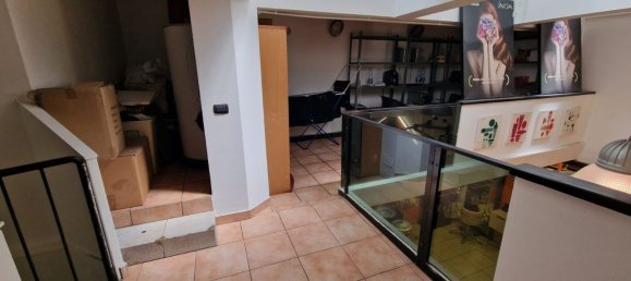 65m² Commercial property in Milan, Italy No. 361057 16