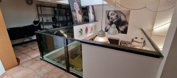 65m² Commercial property in Milan, Italy No. 361057 19