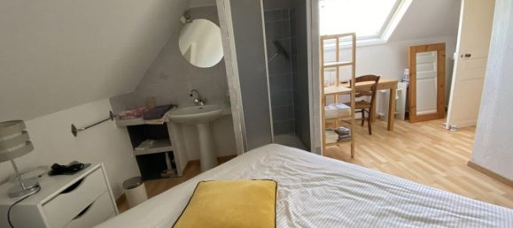 Casa de 5 dormitorios en Tours, France No. 54060 6