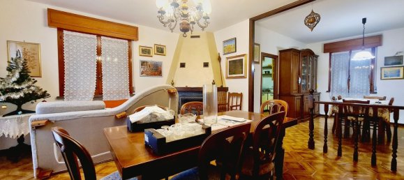 4 غرف نوم شقة في Viano, Italy رقم 335940 5