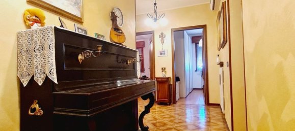 4 غرف نوم شقة في Viano, Italy رقم 335940 11