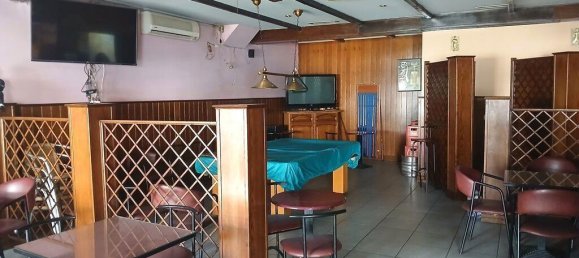 90m² Commercial property in Covilha, Portugal No. 143736 19