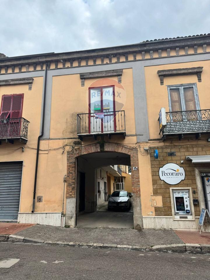 3 rooms Apartment in Carinola, Italy No. 16428