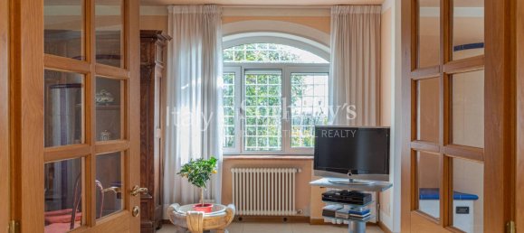 Вилла с 9 спальнями в Полезине Дзибелло, Италия № 73408 8