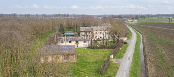 Вилла с 9 спальнями в Полезине Дзибелло, Италия № 73408 25