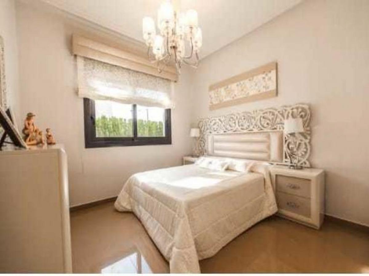 3 bedrooms House in Hyderabad, India No. 7550