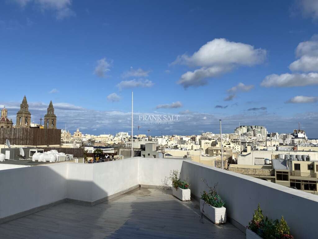 Квартира с 2 спальнями в Слима, Мальта № 10302