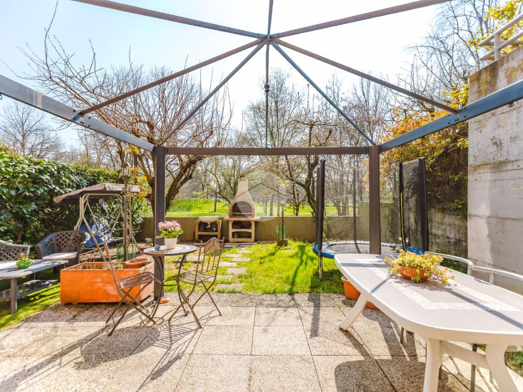 Apartamento T2 em Bollate, Italy N.º 60157