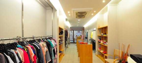 120m² Commercial property in Chartered Community of Navarre, Spain No. 96869 2