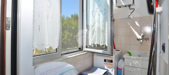 3 bedrooms Apartment in Turin, Italy No. 282540 2