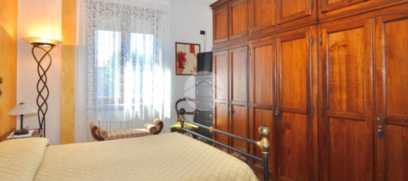 3 bedrooms Apartment in Turin, Italy No. 282540 4