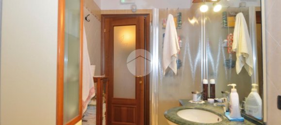 3 bedrooms Apartment in Turin, Italy No. 282540 3