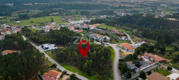 Terreno en Leiria, Portugal 2105 m² No. 90355 5