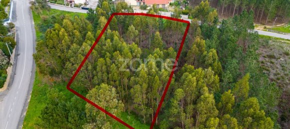 Terreno en Leiria, Portugal 2105 m² No. 90355 10