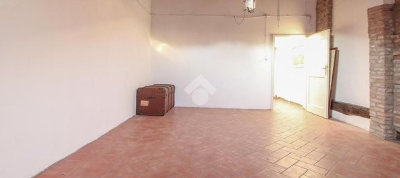 4 rooms House in Carpi, Italy No. 175668 11
