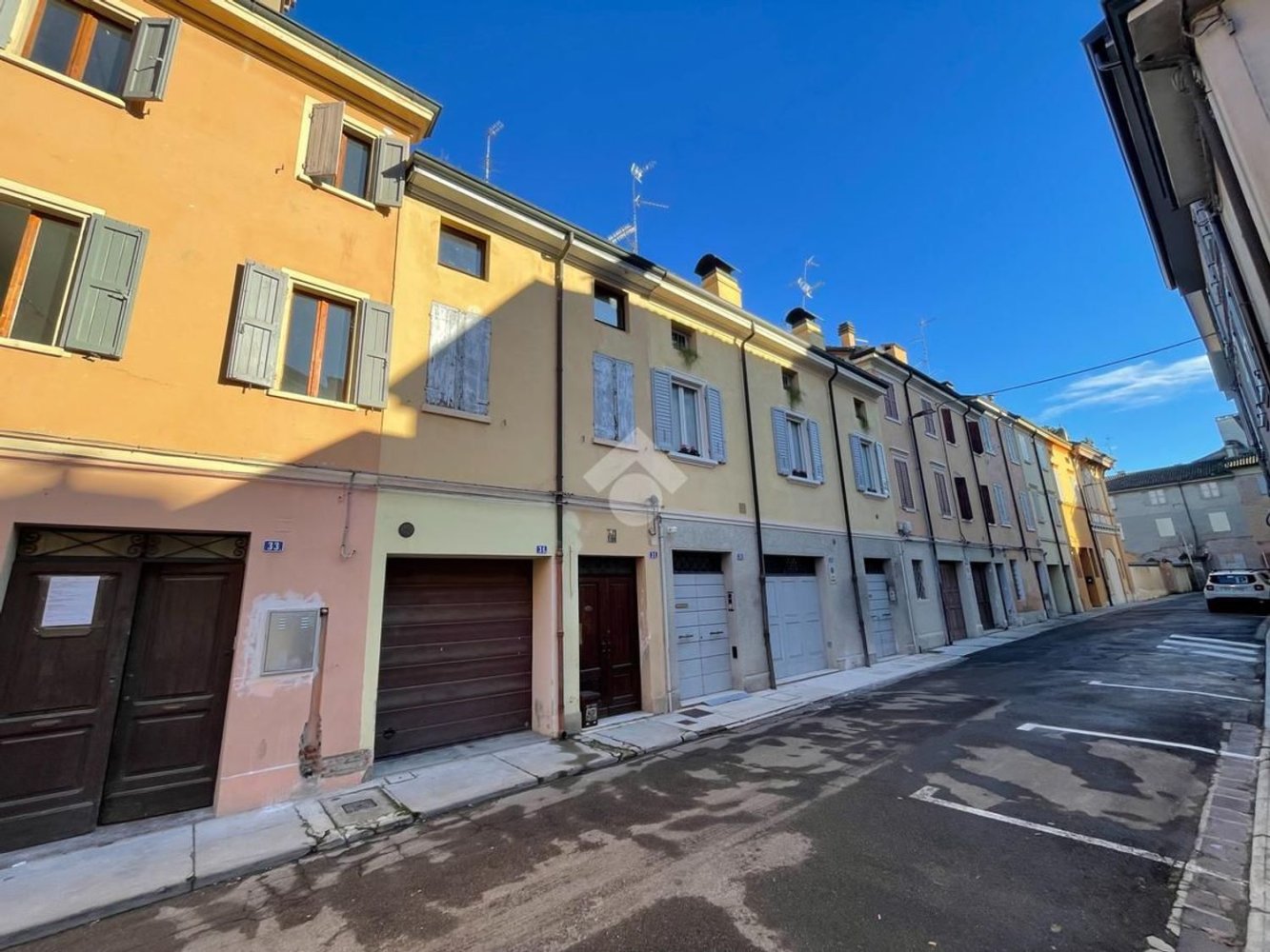 4 rooms House in Carpi, Italy No. 175668