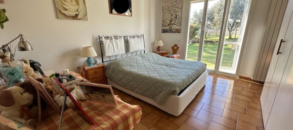 4-Zimmer Wohnung in Arenzano, Italy, Nr. 305206 2