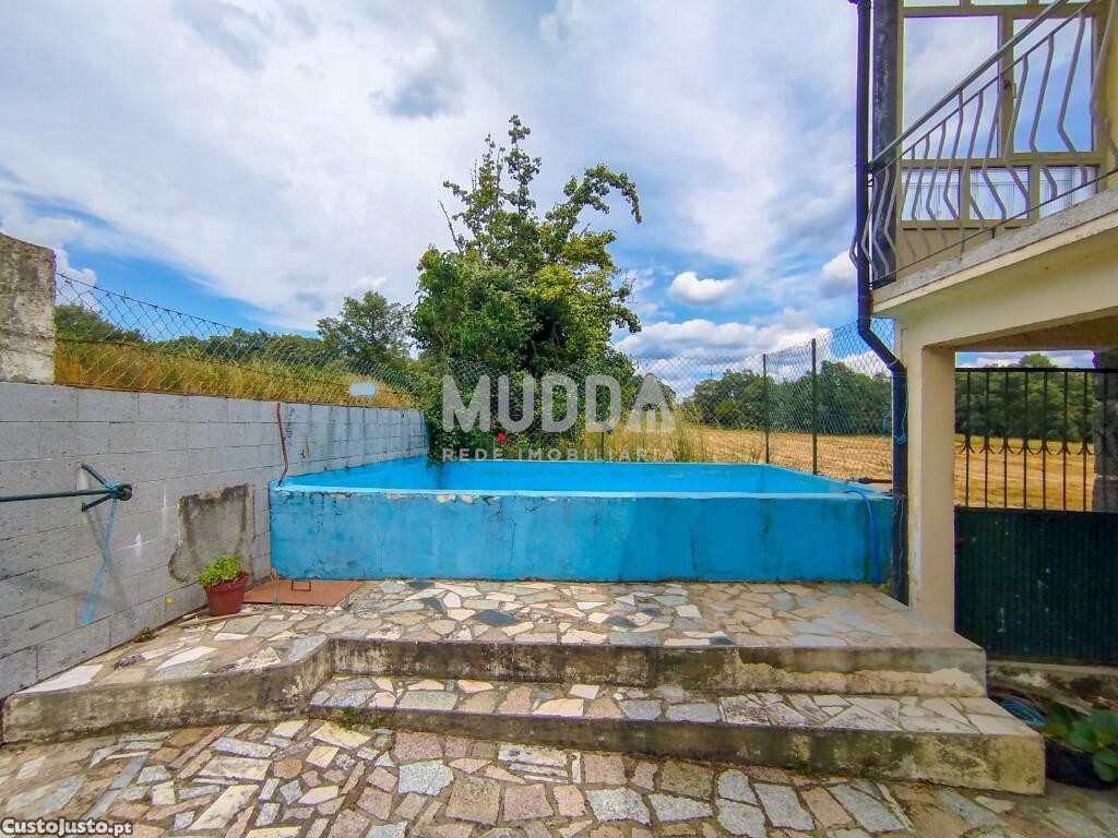 4 bedrooms House in Aguas Frias, Portugal No. 190785