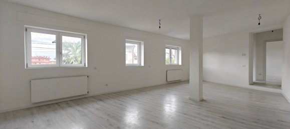 5-salle Duplex à Udine, Italy No. 17903 10
