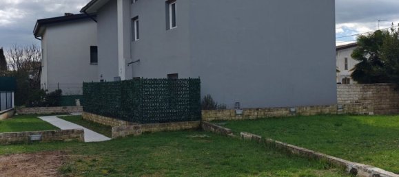 5-salle Duplex à Udine, Italy No. 17903 2