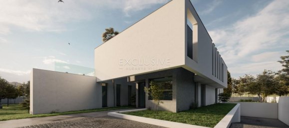 5 bedrooms Villa in Lagoa, Portugal No. 7685 8