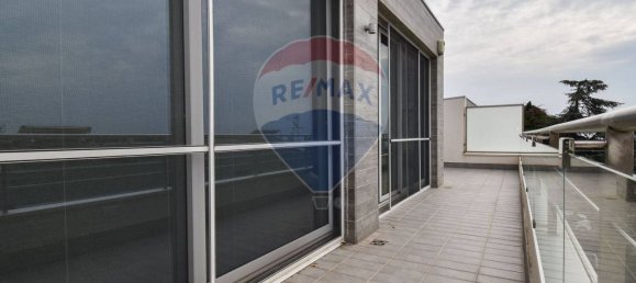 Вилла с 4 спальнями в Сан Джованни ла Пунта, Италия № 311645 23