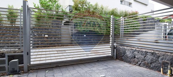 Вилла с 4 спальнями в Сан Джованни ла Пунта, Италия № 311645 29