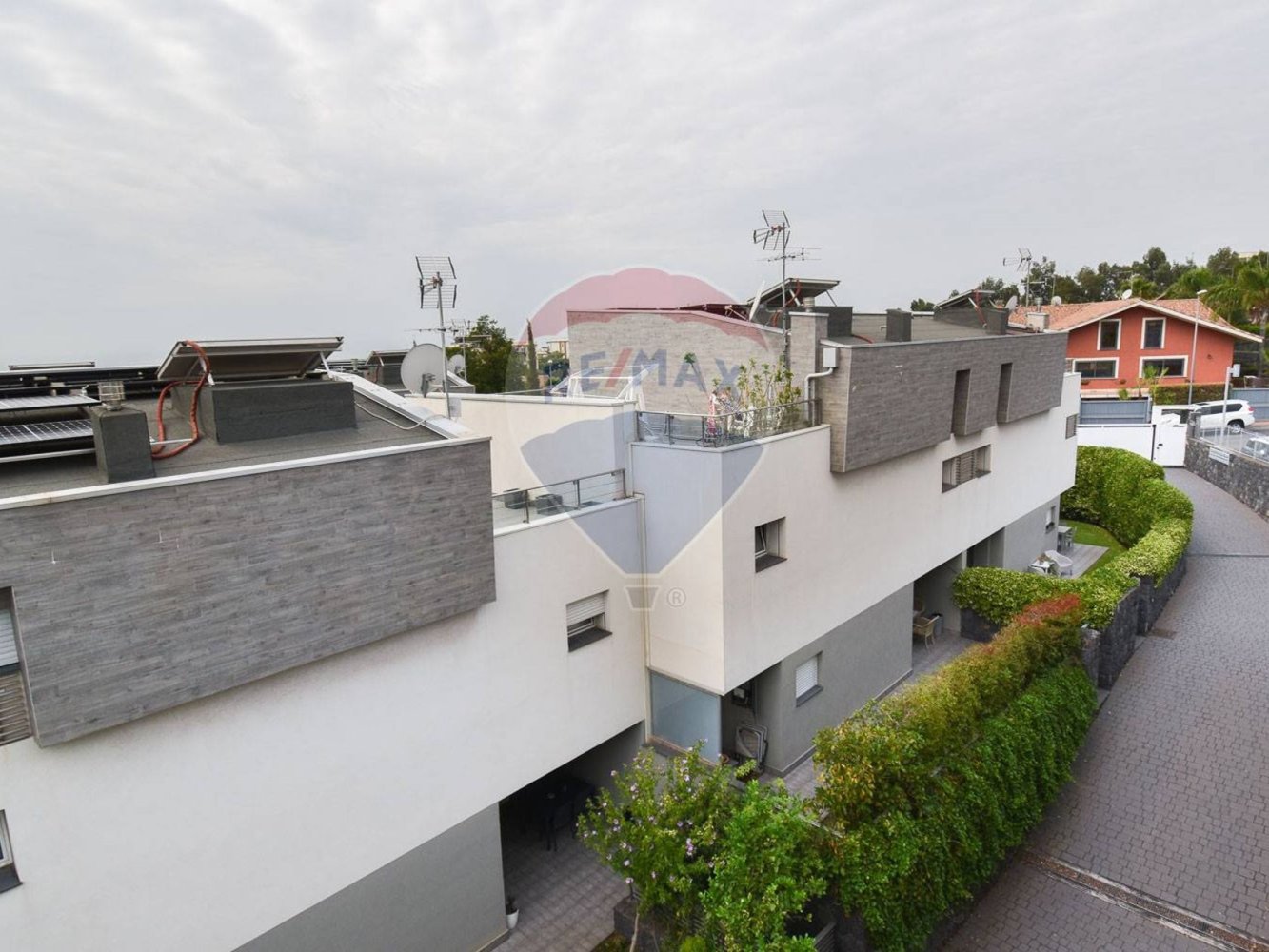 Вилла с 4 спальнями в Сан Джованни ла Пунта, Италия № 311645