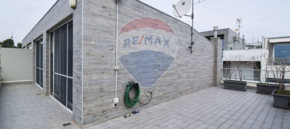 Вилла с 4 спальнями в Сан Джованни ла Пунта, Италия № 311645 24