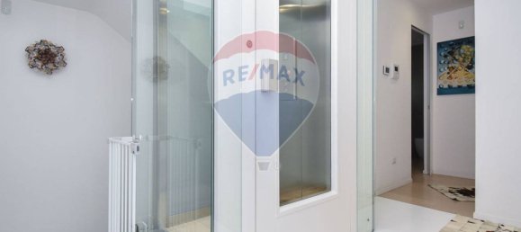 Вилла с 4 спальнями в Сан Джованни ла Пунта, Италия № 311645 13