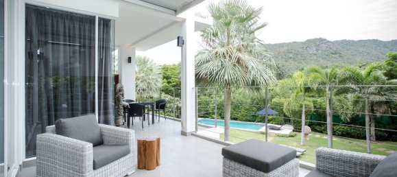 2 bedrooms Condo in Hua Hin, Thailand No. 6362 5