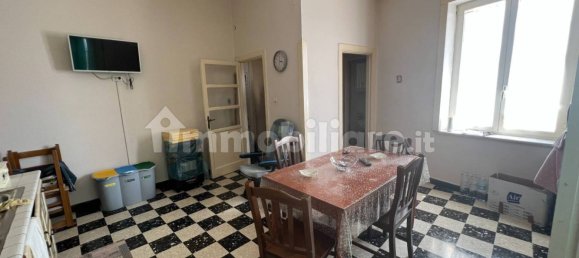 Apartamento T2 em Sant'Anastasia, Italy N.º 24994 24