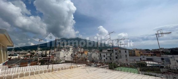 Apartamento T2 em Sant'Anastasia, Italy N.º 24994 33