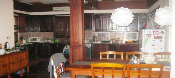 5 bedrooms Villa in Tay Ho, Vietnam No. 7137 12