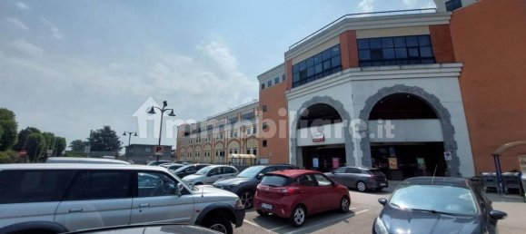 Propriété commerciale à Bellinzago Lombardo, Italy 446m² No. 310892 9