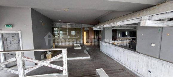 Propriété commerciale à Bellinzago Lombardo, Italy 446m² No. 310892 6