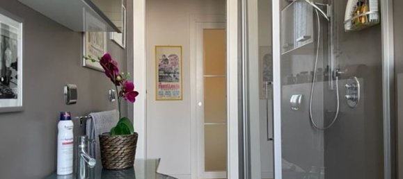 4-Zimmer Wohnung in Bologna, Italy, Nr. 26585 36