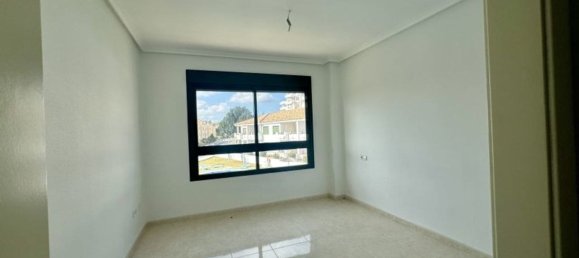 2 bedrooms Apartment in Dehesa De Campoamor, Spain No. 186368 3